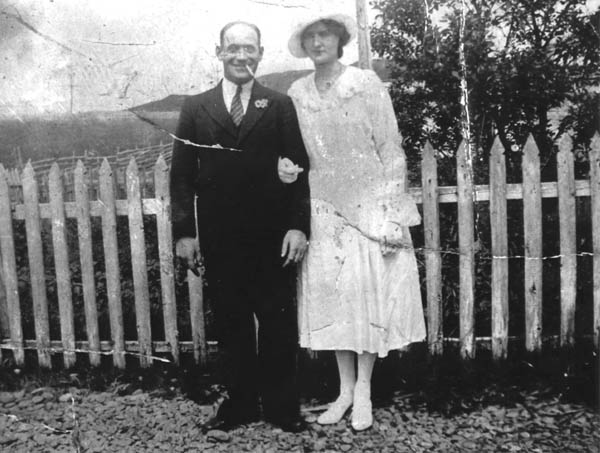 101: Thomas Barry and his wife Anne Dollimont. (circa 1936) [courtesy of Mary (Barry) Bruce]